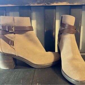 Michael Kors Tan Ankle Boots with Brown Straps